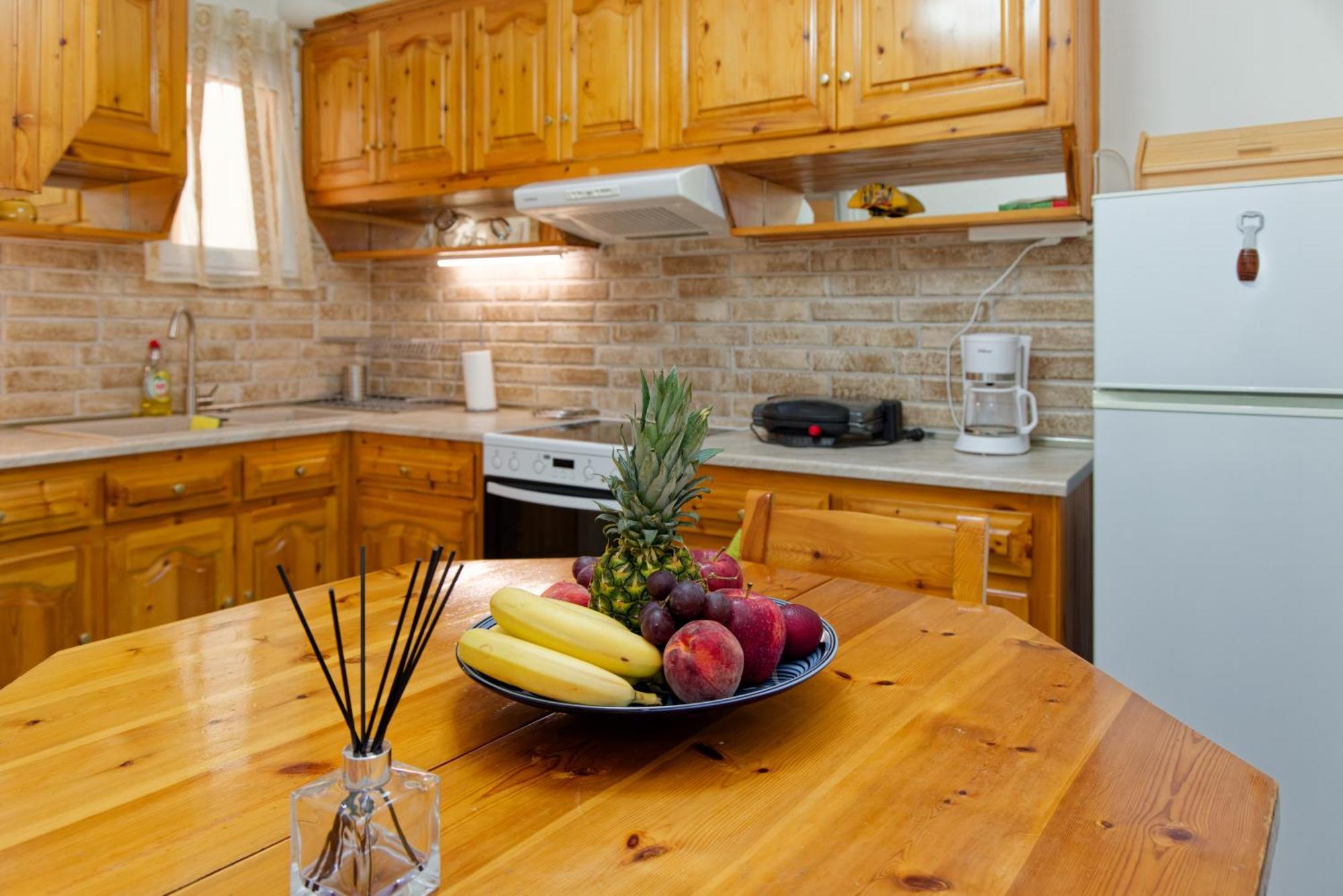 Serenity Apartment Kalamata Exterior photo